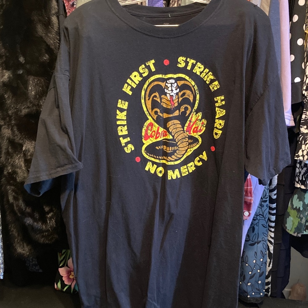 Cobra Kai Black Cobra Graphic Tee 2 XL